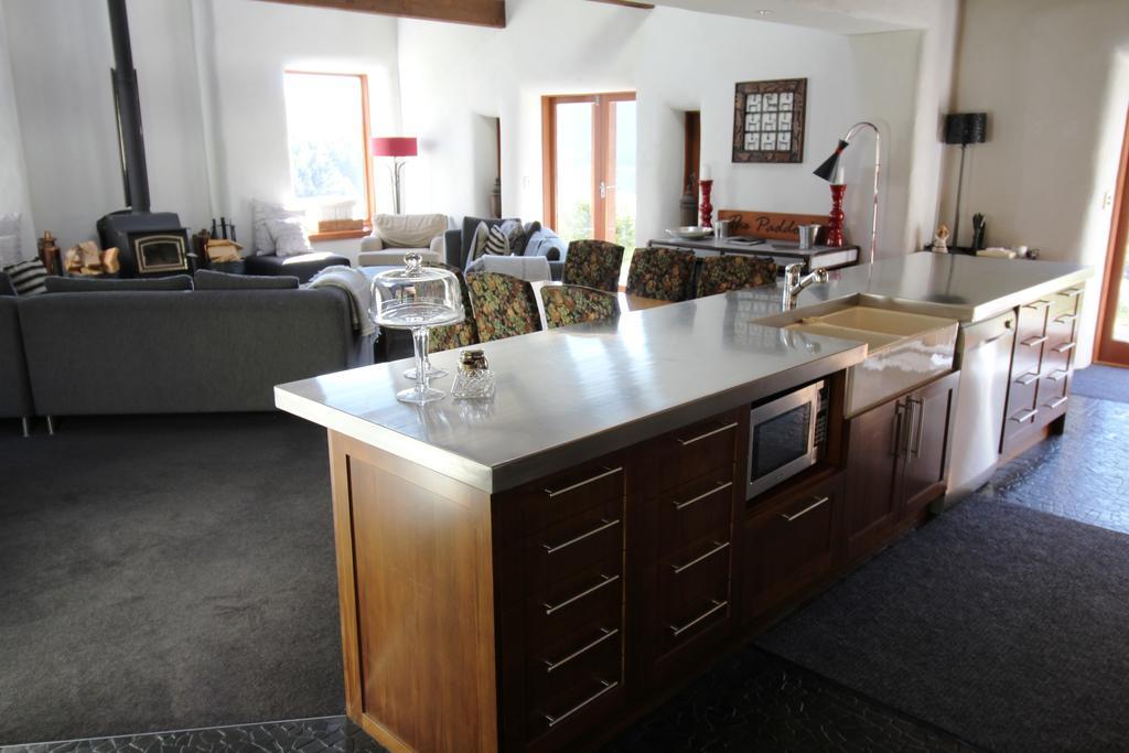 The Paddock Straw Bale Luxury Holiday House Arthurs Point 客房 照片